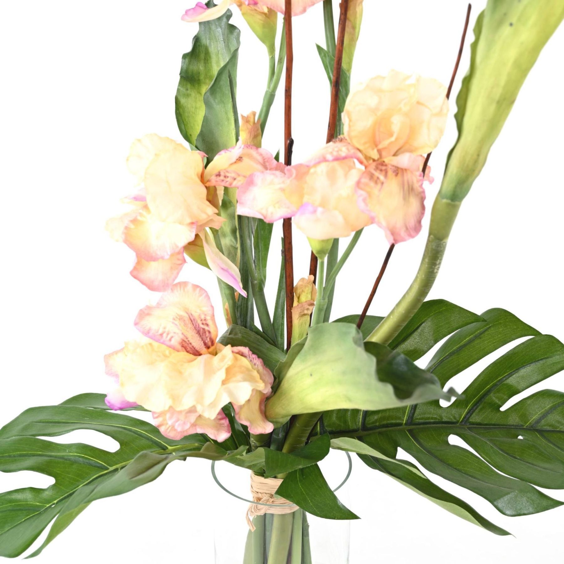 Autre angle : bouquet synthétique d’iris crème et violet de 85 cm dans un vase